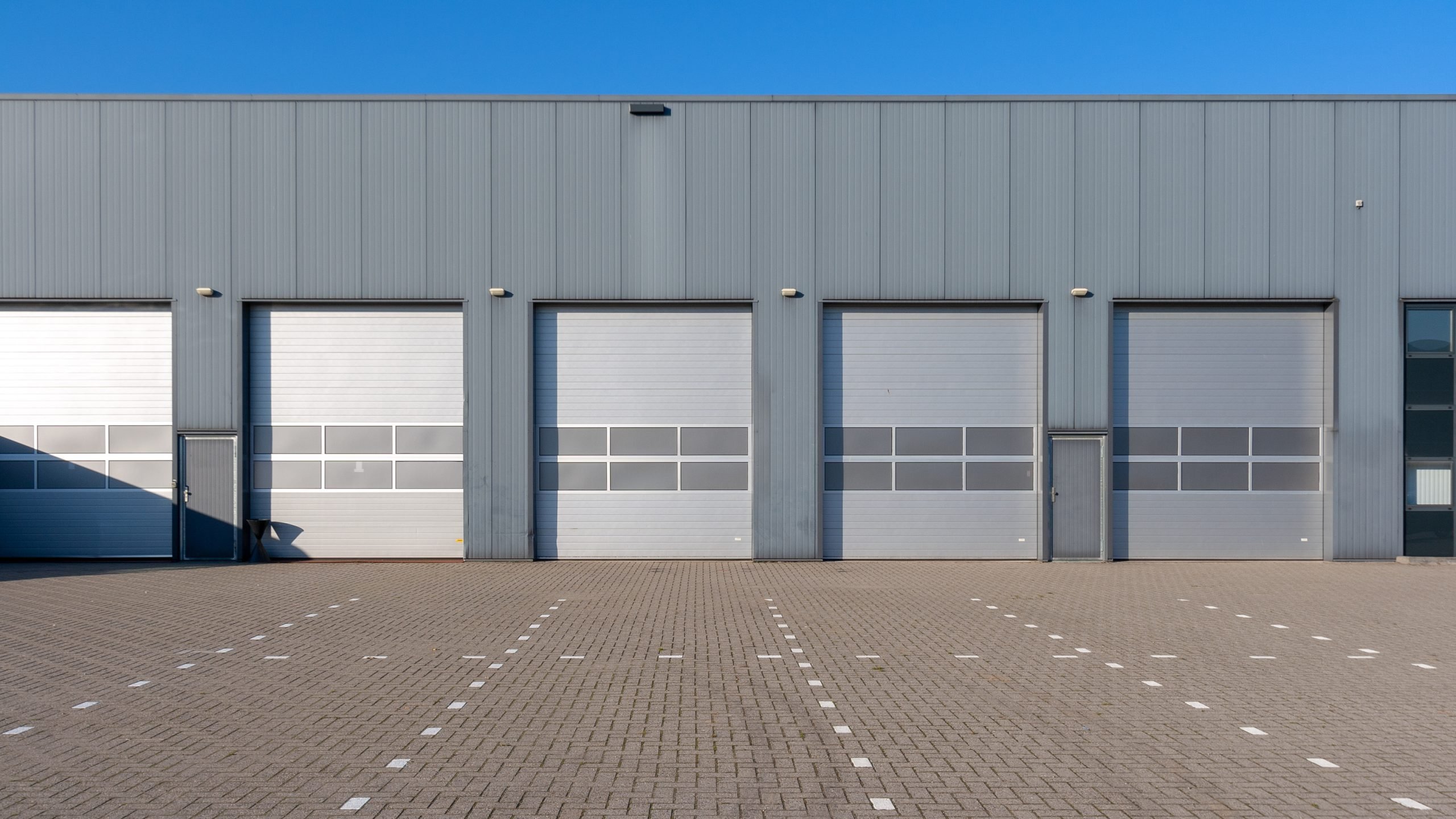 Sectional overhead doors on an industrial unit